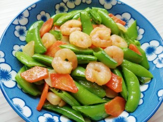 16、甜豆红萝卜炒虾仁,近图诱惑。