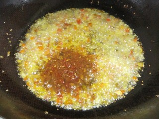 9、红烧三角峰,加入豆瓣