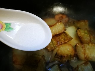 12、素菜系列之红烧肉,加适量盐