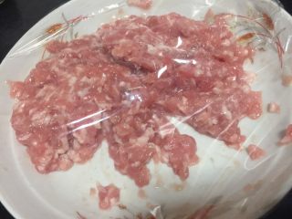 5、青菜钵,猪肉末