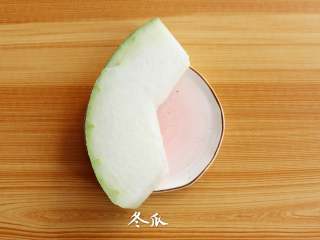 1、冬瓜泥6M,准备食材