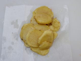 10、完美便当方程式「11」,煎好，捞出沥干油