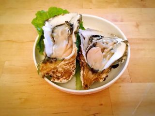 3、泰式火锅料理,（配菜）至于要涮什么菜，看个人喜好，自行挑选咯