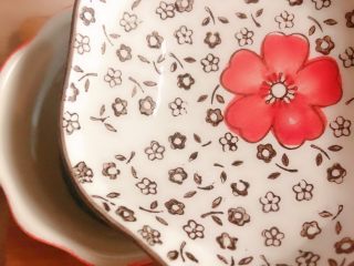 18、凉拌蒜苔,到入碗里材料的两倍的凉白开