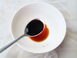 5、脆皮日本豆腐,半勺老抽。