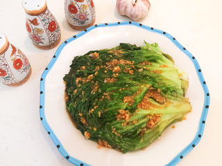 14、蒜泥生菜,蒜泥生菜出锅了