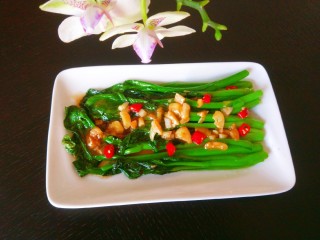 1、蚝油芥兰,耗油芥兰。