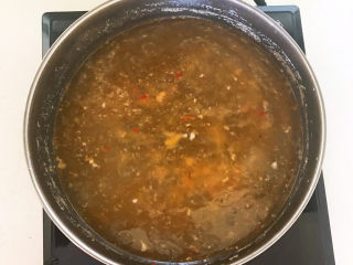 30、老坛酸菜鱼,留下汤汁继续加热