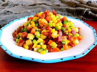 18、10分钟快手菜 五彩什锦小炒,五彩缤纷的小炒出锅了