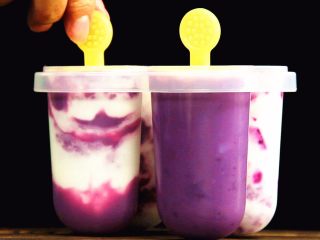 16、紫薯酸奶冰棒 | 软糯酸甜 抗氧化,也可以将紫薯与酸奶搅拌在一起，做一支纯色的紫薯酸奶冰棒