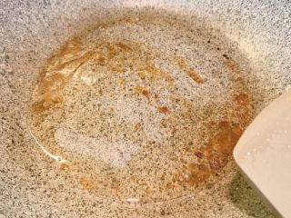 7、农家小炒鸡,搅拌至融化