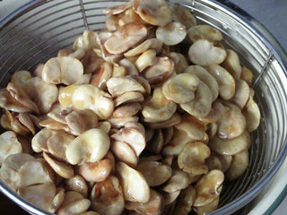 10、怪味胡豆,捞出控油