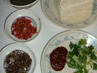 1、四川～麻婆豆腐,准备材料