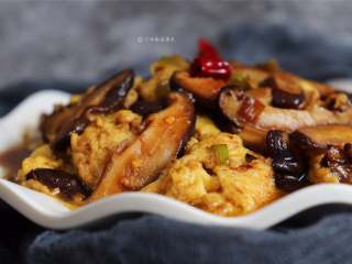 11、蚝油香菇滑蛋,大家试试看，简单好吃