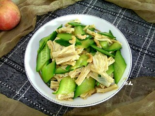 13、海米腐竹炒黄瓜,成品图