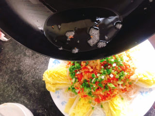 20、蒜蓉娃娃菜,再淋上热油