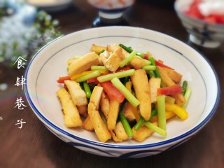 16、蒜薹炒豆腐,换种方法炒蒜薹，快来试试吧!