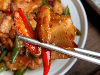 16、农家小炒肉,很香，超好吃????