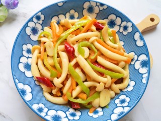 18、素炒白玉菇,家里人都说好吃。