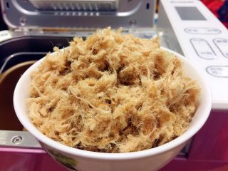 15、自制肉松(面包机版),成品，毛茸茸的肉松就完成了