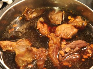 6、酱牛肉,出锅，冷藏一晚