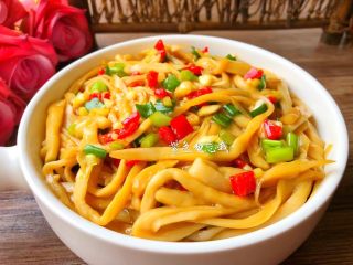 10、手撕杏鲍菇,成品图一