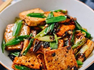 8、豆豉豆腐,蒜香葱香加上豆腐香。