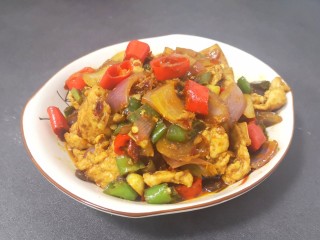 27、洋葱炒肉片,装盘成品