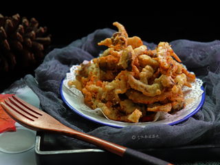 12、酥炸蘑菇,平菇热量低，好吃到根本停不下来，
