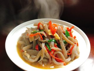 7、泡椒魔芋丝,哇，诱人