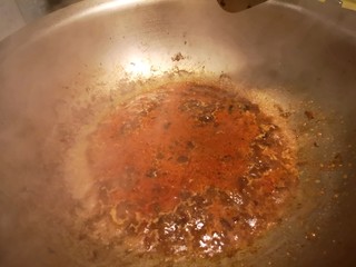 6、麻婆豆腐,加少许开水，生抽。