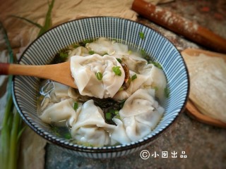 19、香菇鲜肉大馄饨,成品。