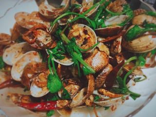 7、辣炒花蛤,齐活儿