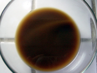 3、鱼香肉丝,将15毫升湿淀粉、1克盐、白糖、醋、酱油、肉汤调成芡汁待用。