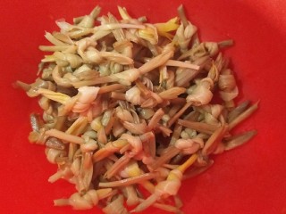 13、年夜饭特辑—四喜烤麸✨,到时候炒起来不会打在一起是一个个的。