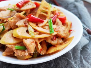 13、泡椒春笋,酸辣入味！