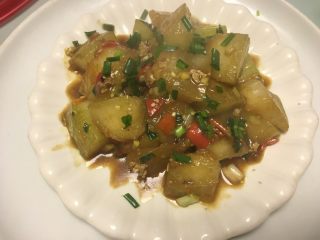 10、红烧冬瓜 下饭菜,装盘！请慢用！