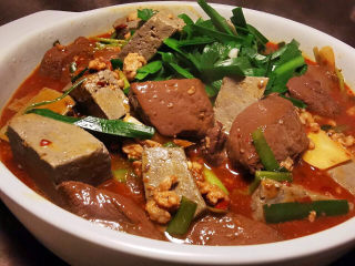 17、香辣鸭血,香辣出锅