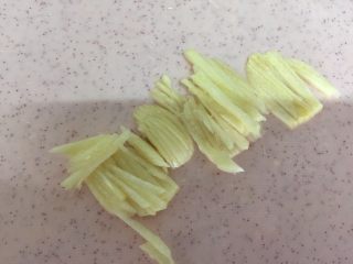 4、新荷塘月色,蒜头切丝