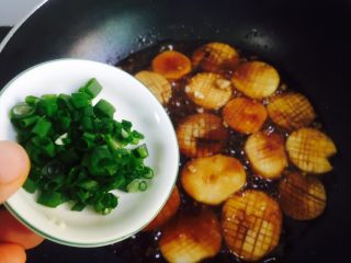 12、蚝汁杏鲍菇,最后大火收汁撒葱花