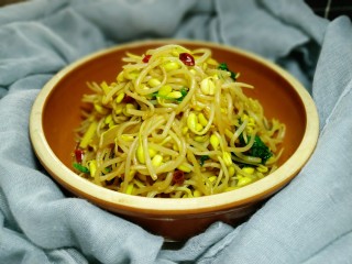 12、香辣黄豆芽,成品图