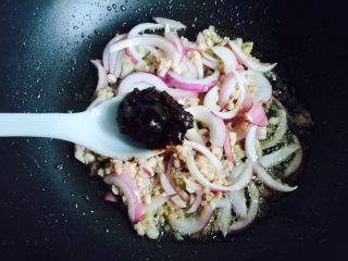 11、酱爆茄子,豆瓣酱