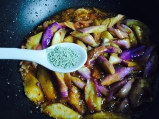 17、酱爆茄子,加1小勺蔬之鲜