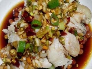 7、“口水鸡”绅士私房菜,可以慢慢享用这道香辣可口的口水鸡喽