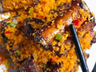 10、椒盐排骨,好吃的椒盐排骨做好