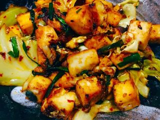 6、火爆小馒头,即可出锅装盘 