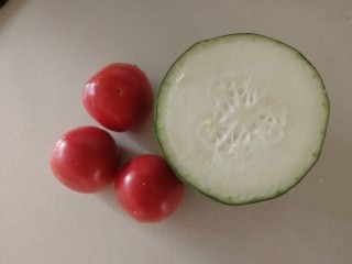 1、番茄烧冬瓜,番茄和冬瓜