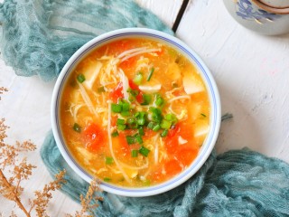 15、番茄豆腐汤,成品图二