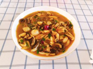 15、辣味咖喱小章鱼(八爪鱼),成品图。