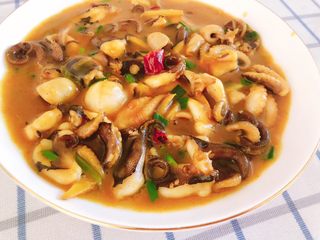 16、辣味咖喱小章鱼(八爪鱼),成品近图。